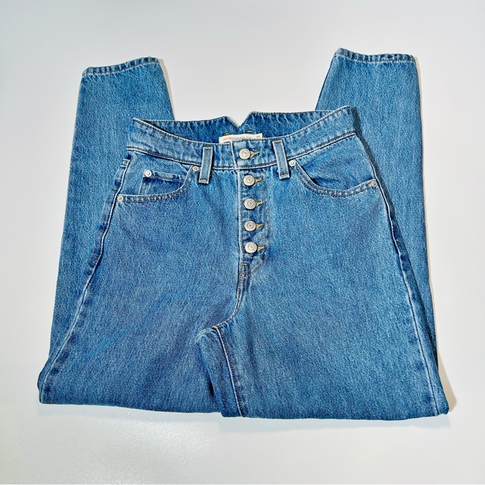 Levi's Jeans High Waisted Mom Jeans High Rise Buttonfly Women Size 25